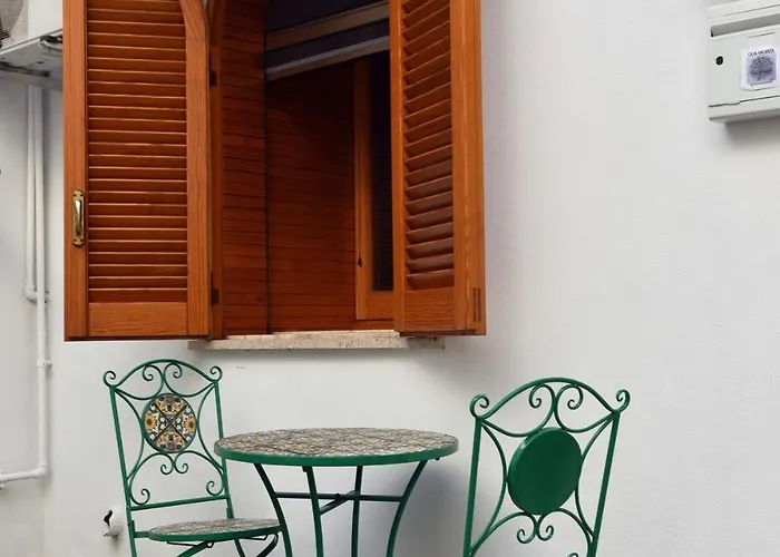 D Enghien Casa Tipica