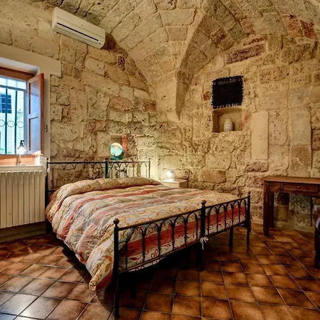 D Enghien Casa Tipica Apartment